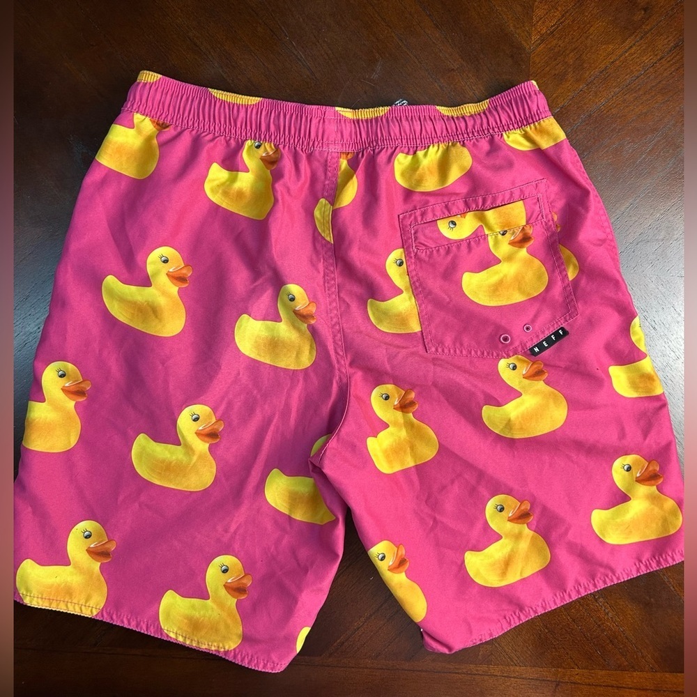 Neff Pink mens Shorts with Yellow Duck Print - Picture 7 of 7